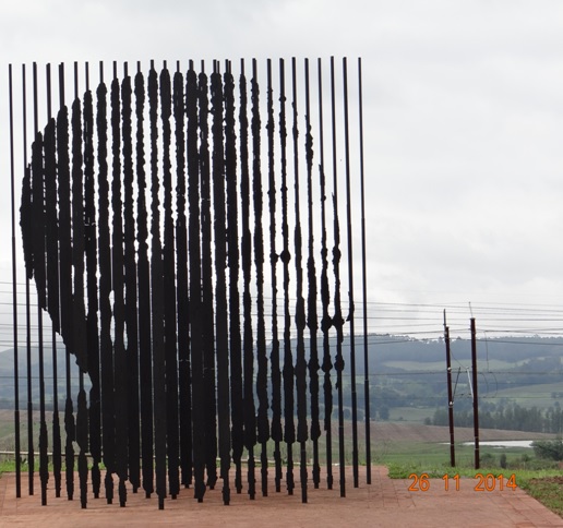 The new steel contruction which shows Madibas face only at one angle